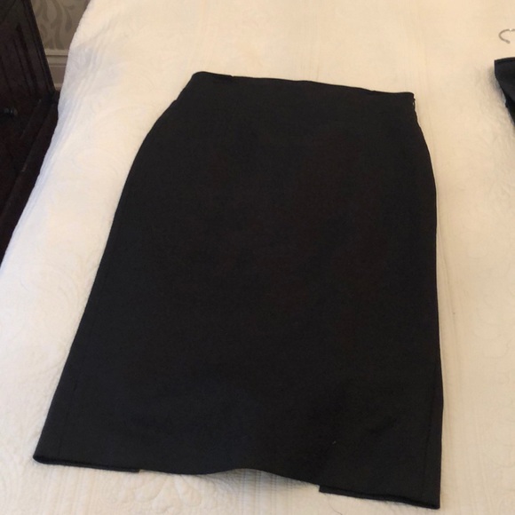 French Connection Dresses & Skirts - Sleek and Sophisticated French Connection Black Pencil Skirt